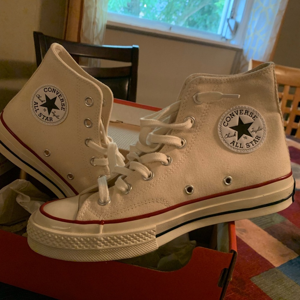Brand new Chuck Taylor converse size 7.5